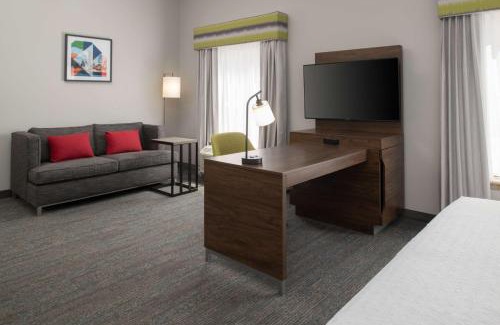 SeaTac Hotel | Hampton Inn and Suites Seattle - Airport/28th Avenue