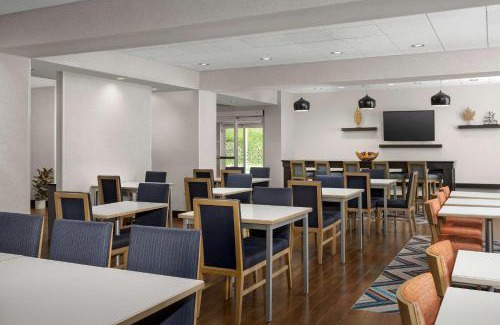 Augusta Hotel | Hampton Inn Augusta
