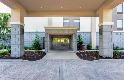 Bedford Hotel | Hampton Inn Bedford