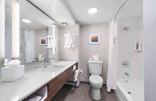 Inglewood Hotel | Hampton Inn by Hilton Los Angeles Airport