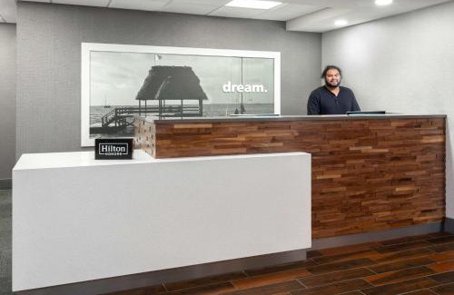 Tamarac Hotel | Hampton Inn Commercial Boulevard-Fort Lauderdale