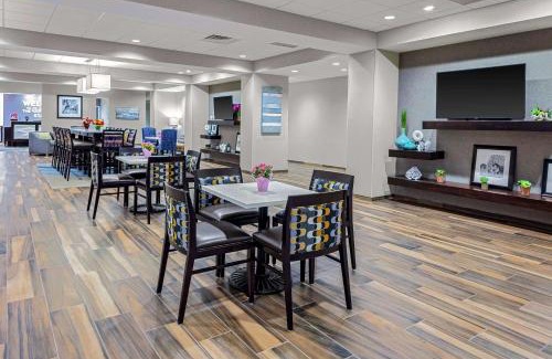 Cranbury Hotel | Hampton Inn Cranbury