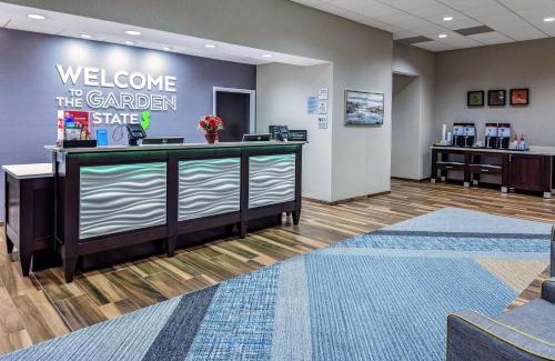 Cranbury Hotel | Hampton Inn Cranbury