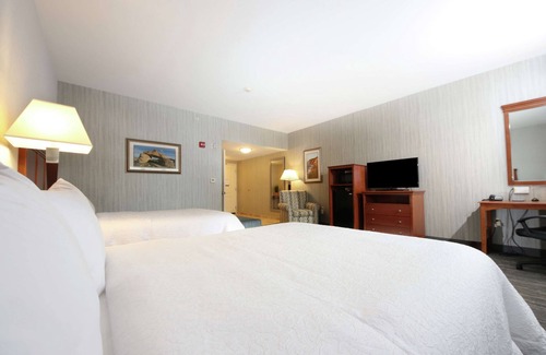 Ellsworth Hotel | Hampton Inn Ellsworth/Bar Harbor
