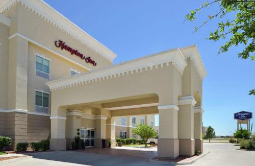 Fort Stockton Hotel | Hampton Inn Fort Stockton