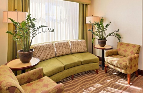 Grand Island Hotel | Hampton Inn Grand Island