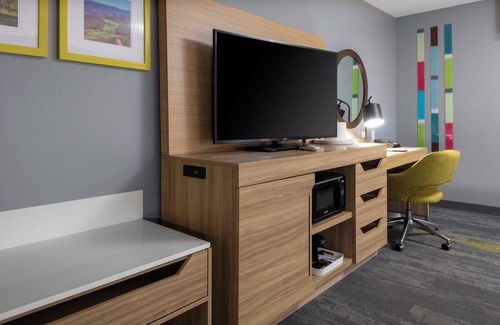 Callands-Gretna Hotel | Hampton Inn Gretna - Smith Mountain Lake
