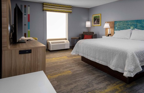 Callands-Gretna Hotel | Hampton Inn Gretna - Smith Mountain Lake