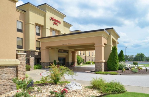 Harrison Hotel | Hampton Inn Harrison