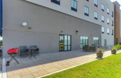 Lebanon Hotel | Hampton Inn Lebanon, IN
