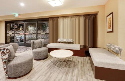 Harbor Hotel | Hampton Inn Los Angeles/Carson
