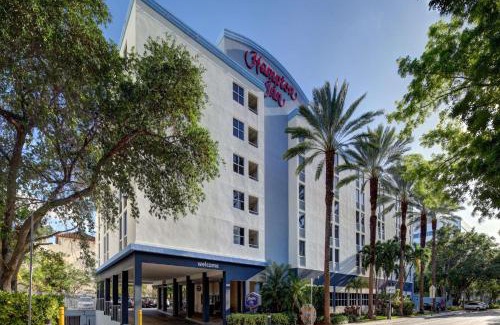 Coconut Grove Hotel | Hampton Inn Miami-Coconut Grove/Coral Gables