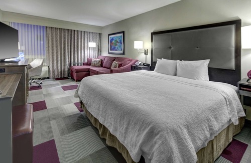 Coconut Grove Hotel | Hampton Inn Miami-Coconut Grove/Coral Gables