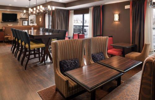 Woodbury Hotel | Hampton Inn Minneapolis St. Paul-Woodbury