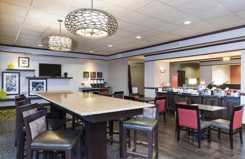 Mount Pleasant Hotel | Hampton Inn Mount Pleasant
