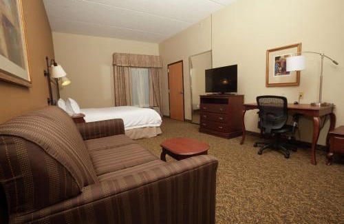 Oneonta Hotel | Hampton Inn Oneonta