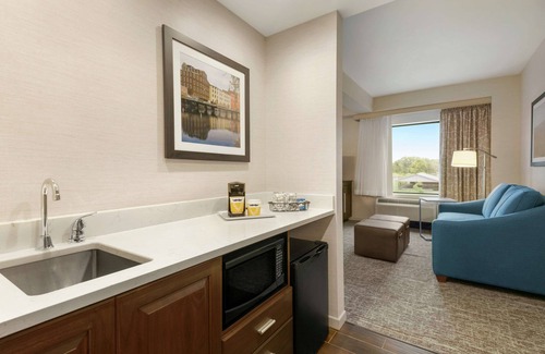 Penn Yan Hotel | Hampton Inn Penn Yan