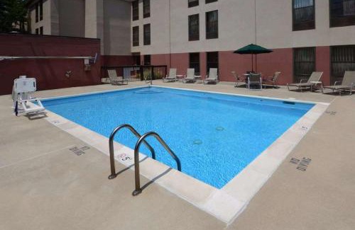 Wake Forest Hotel | Hampton Inn Raleigh/Town of Wake Forest