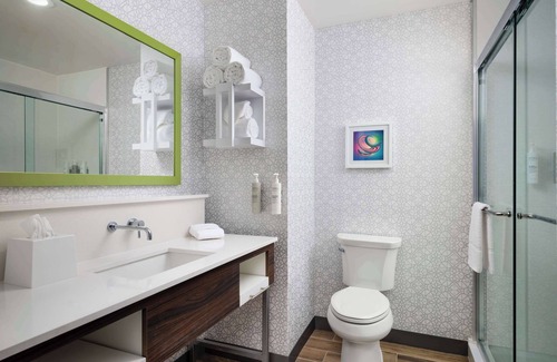 Redmond Hotel | Hampton Inn Redmond Bend Airport, OR