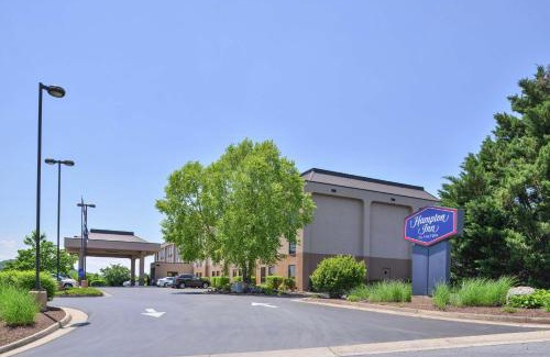 Jolivue Hotel | Hampton Inn Staunton