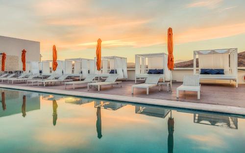 Rancho Cerro Colorado Hotel | Hampton Inn & Suites by Hilton Los Cabos
