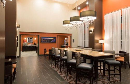 Albuquerque Hotel | Hampton Inn & Suites Albuquerque North/I-25