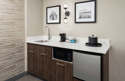 Downtown Chicago Hotel | Hampton Inn & Suites Chicago Downtown