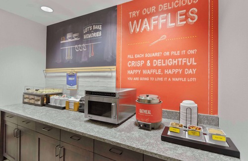 Columbus Hotel | Hampton Inn & Suites Columbus Scioto Downs