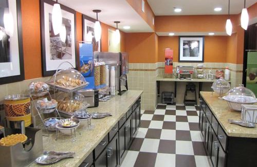 Jamestown Hotel | Hampton Inn & Suites Jamestown