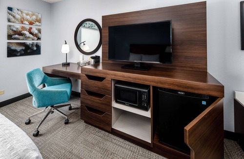Navarre Hotel | Hampton Inn & Suites Navarre