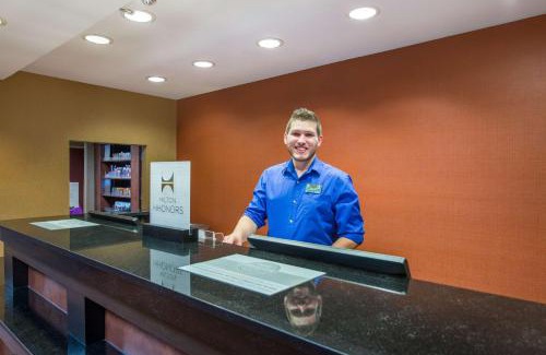 South Oklahoma City Hotel | Hampton Inn & Suites Oklahoma City - South