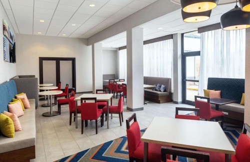 Parker Hotel | Hampton Inn & Suites Parker