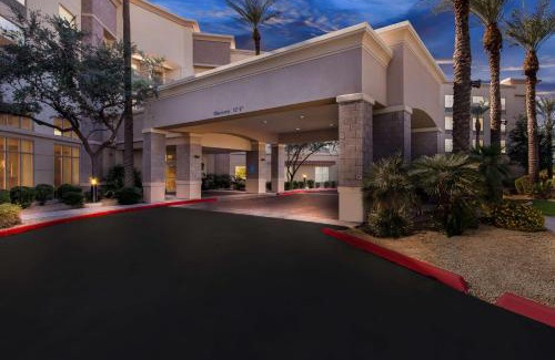 Gilbert Hotel | Hampton Inn & Suites Phoenix/Gilbert