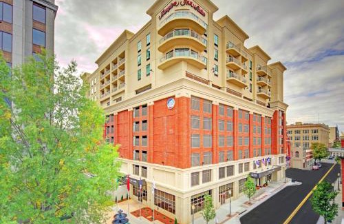 Roanoke Hotel | Hampton Inn & Suites - Roanoke-Downtown, VA