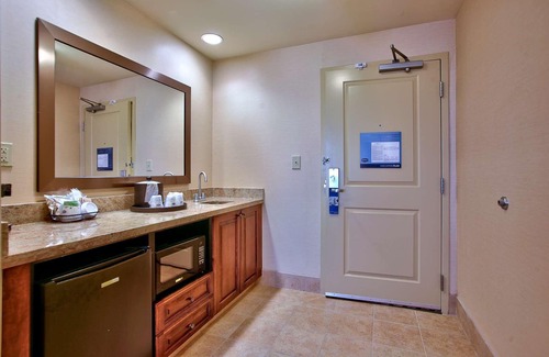 Scottsdale Hotel | Hampton Inn & Suites Scottsdale at Talking Stick