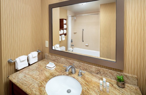 Scottsdale Hotel | Hampton Inn & Suites Scottsdale at Talking Stick