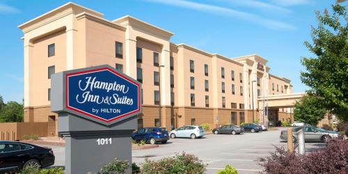 Seneca Hotel | Hampton Inn & Suites Seneca-Clemson Area