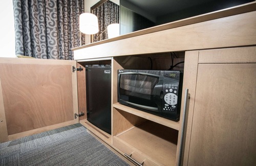 Tempe Hotel | Hampton Inn & Suites Tempe/Phoenix Airport, AZ