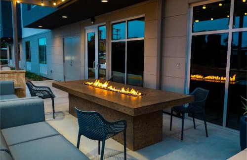 Imperial Beach Hotel | Hampton Inn & Suites Imperial Beach San Diego, Ca