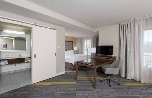 West Lafayette Hotel | Hampton Inn & Suites West Lafayette