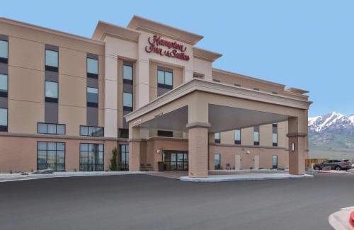 Wells Hotel | Hampton Inn & Suites Wells, Nv