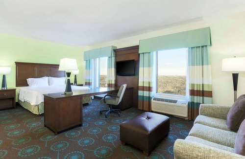 Triadelphia Hotel | Hampton Inn & Suites Wheeling-The Highlands