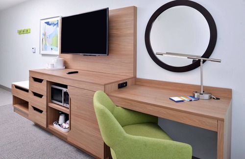 Channel District Hotel | Hampton Inn Tampa Downtown Channel District