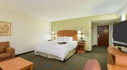 Mount Vernon Hotel | Hampton Inn Mt. Vernon