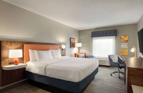 Fishersville Hotel | Hampton Inn Waynesboro/Stuarts Draft