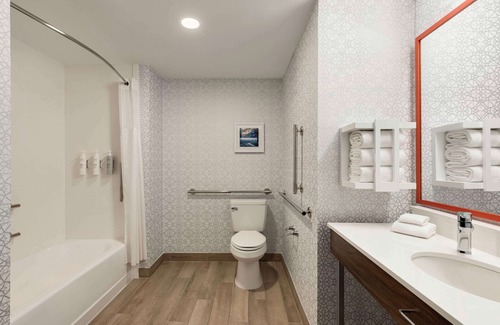 Fishersville Hotel | Hampton Inn Waynesboro/Stuarts Draft