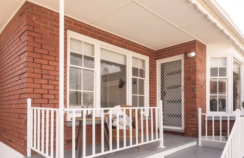 Christies Beach Apartment | Hampton Style Coastal Apartment