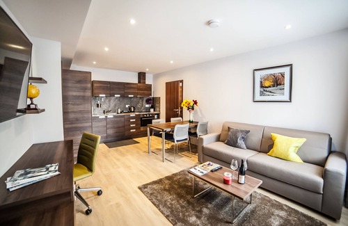 Thames Ditton Apartment | Hampton Suites Serviced Apartments