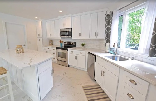 Quogue House | Hamptons Paradise — Quogue Village Home With Pool, Minutes to the Beach