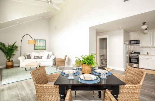 Shinnecock Hills House | Hamptons Shingle Style Compound with Pool and Guest House